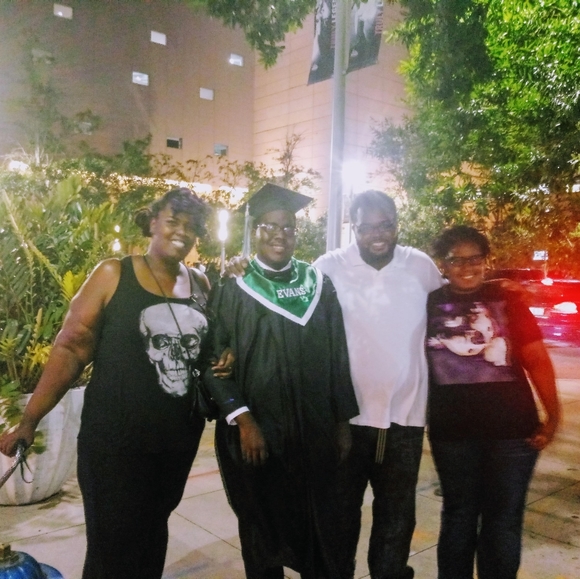 Meet your Posher, Alexandra - Picture 8 of 12